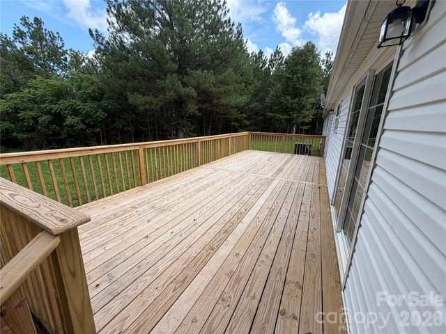 2521 Gaffney Road, Mooresboro, NC 28114