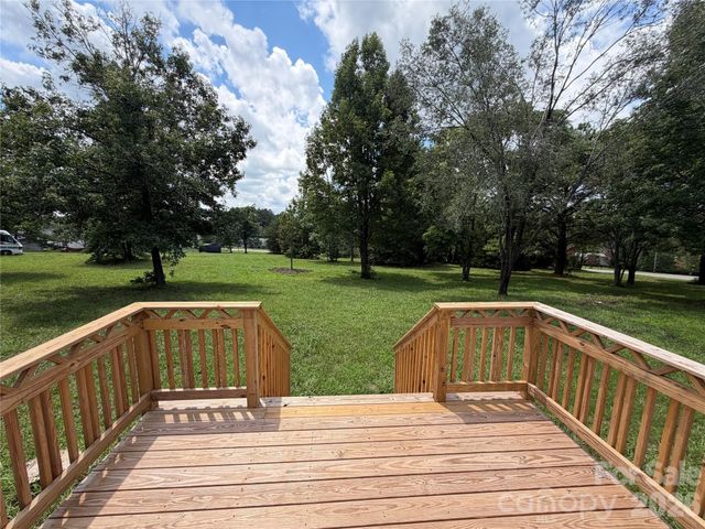 2521 Gaffney Road, Mooresboro, NC 28114