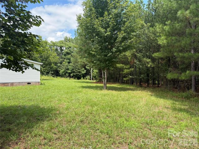 2521 Gaffney Road, Mooresboro, NC 28114