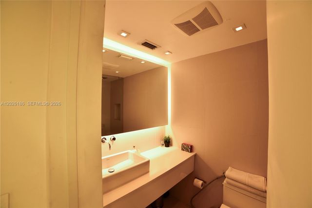3 Island Ave 7A, Miami Beach, FL 33139