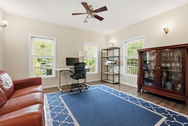 81 Sheffield Dr, Belchertown, MA 01007