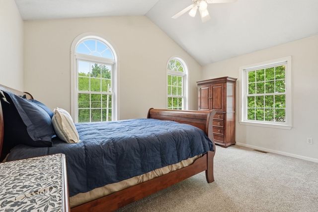 81 Sheffield Dr, Belchertown, MA 01007