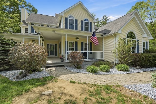 81 Sheffield Dr, Belchertown, MA 01007