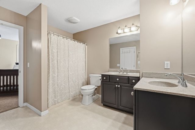 81 Sheffield Dr, Belchertown, MA 01007
