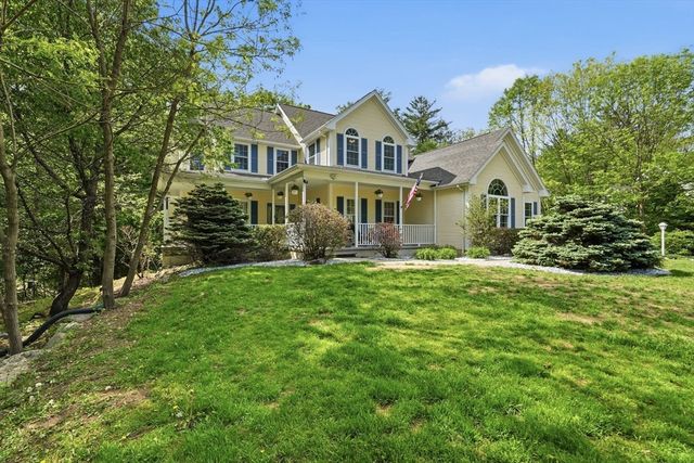 81 Sheffield Dr, Belchertown, MA 01007