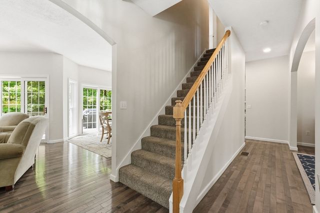 81 Sheffield Dr, Belchertown, MA 01007