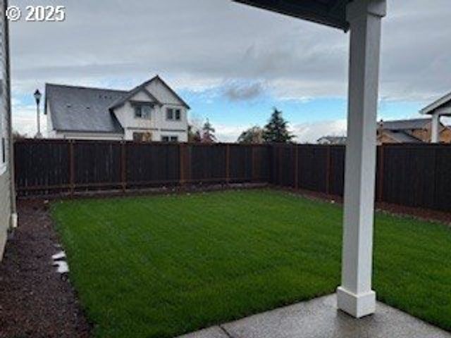 2602 S 4th Dr, Ridgefield, WA 98642