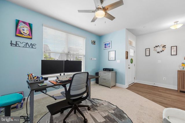 6 HENRY HOUSE CIR, Taneytown, MD 21787