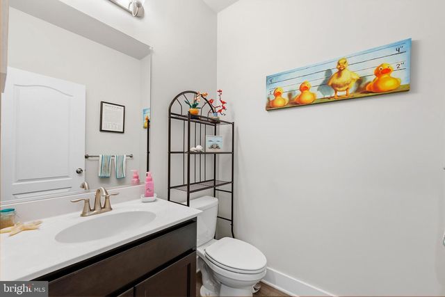 6 HENRY HOUSE CIR, Taneytown, MD 21787