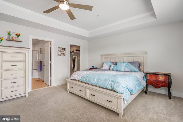 6 HENRY HOUSE CIR, Taneytown, MD 21787