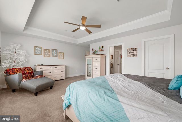 6 HENRY HOUSE CIR, Taneytown, MD 21787