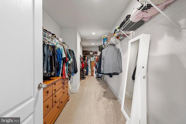 6 HENRY HOUSE CIR, Taneytown, MD 21787