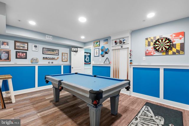 6 HENRY HOUSE CIR, Taneytown, MD 21787