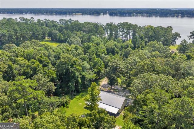 622 Flintside Drive, Cobb, GA 31735