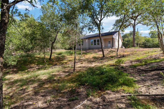 150 Palikea CT, Bastrop, TX 78602