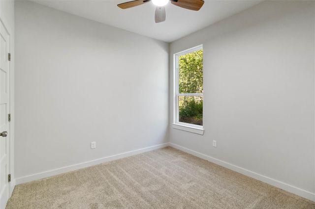 150 Palikea CT, Bastrop, TX 78602