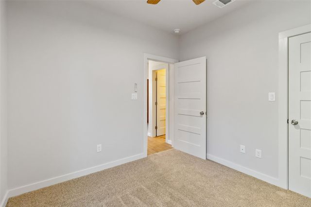 150 Palikea CT, Bastrop, TX 78602