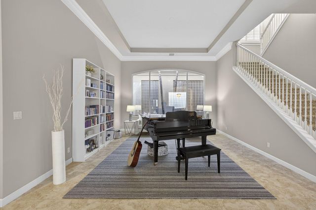 142 Viera Drive, Palm Beach Gardens, FL 33418