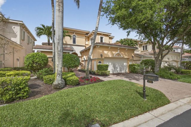 142 Viera Drive, Palm Beach Gardens, FL 33418