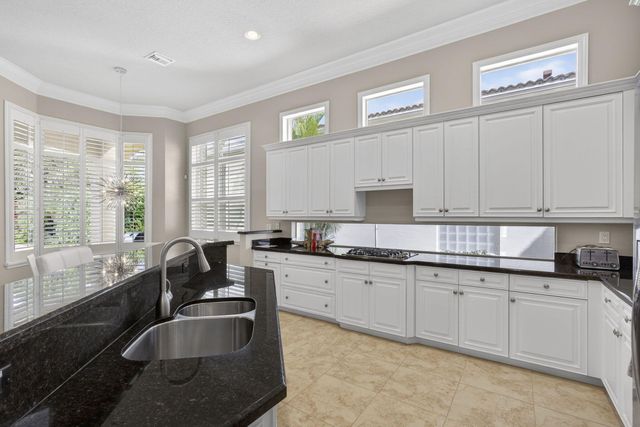 142 Viera Drive, Palm Beach Gardens, FL 33418