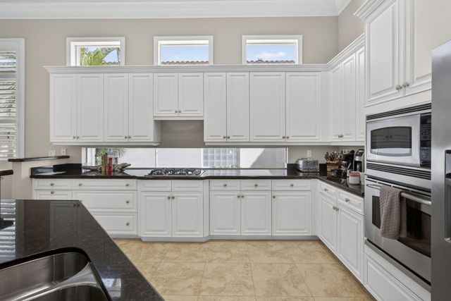 142 Viera Drive, Palm Beach Gardens, FL 33418