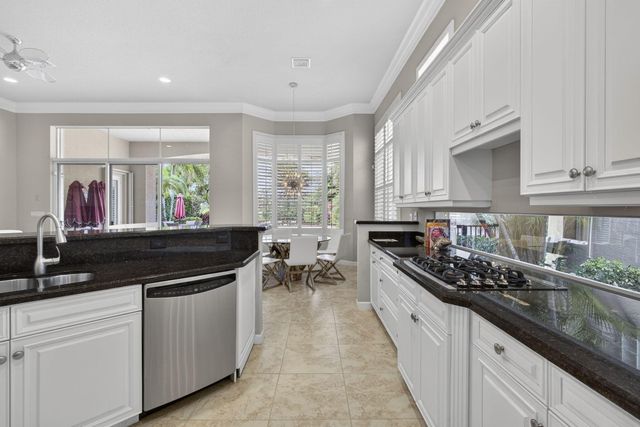 142 Viera Drive, Palm Beach Gardens, FL 33418