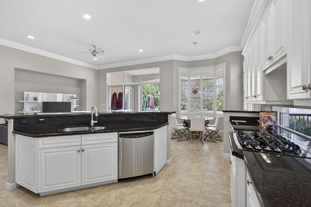 142 Viera Drive, Palm Beach Gardens, FL 33418