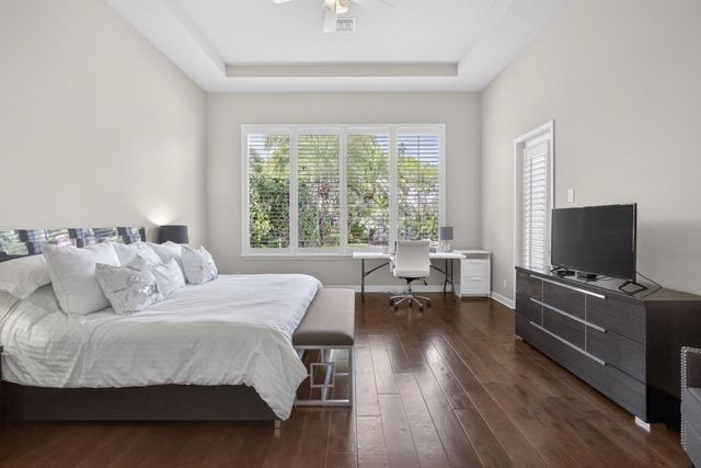 142 Viera Drive, Palm Beach Gardens, FL 33418