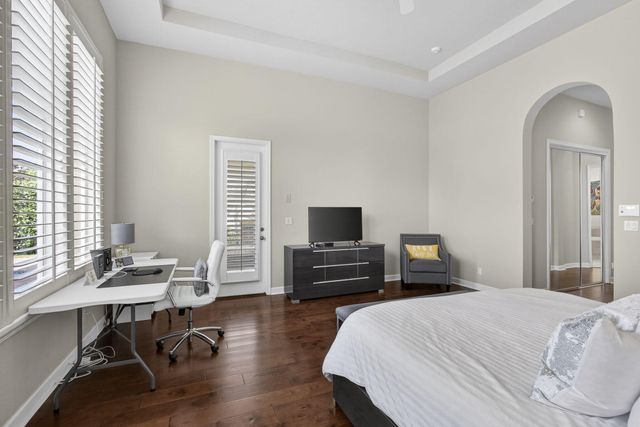 142 Viera Drive, Palm Beach Gardens, FL 33418