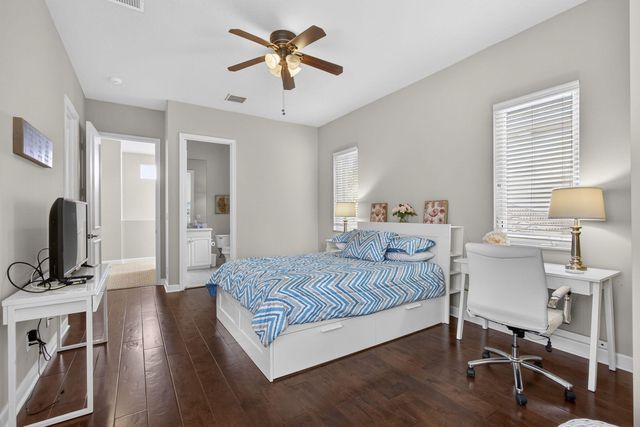 142 Viera Drive, Palm Beach Gardens, FL 33418