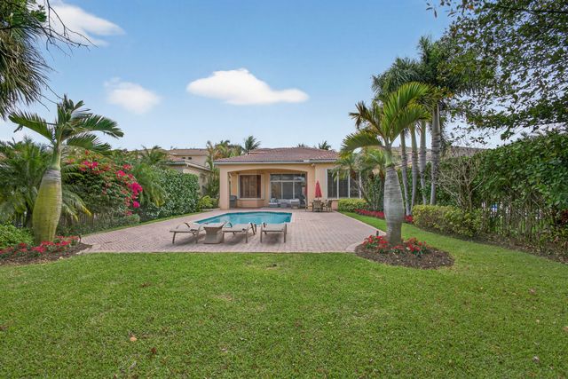 142 Viera Drive, Palm Beach Gardens, FL 33418