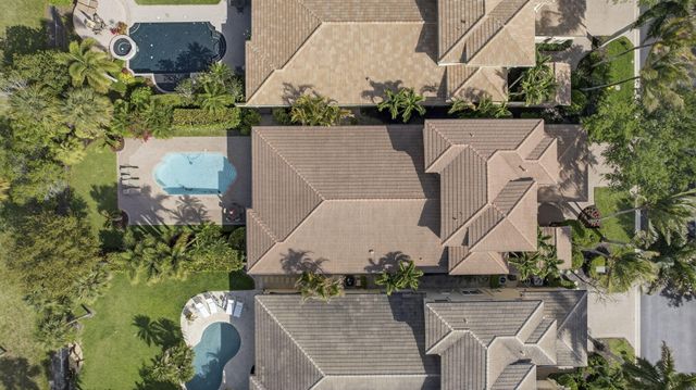 142 Viera Drive, Palm Beach Gardens, FL 33418