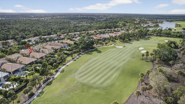 142 Viera Drive, Palm Beach Gardens, FL 33418