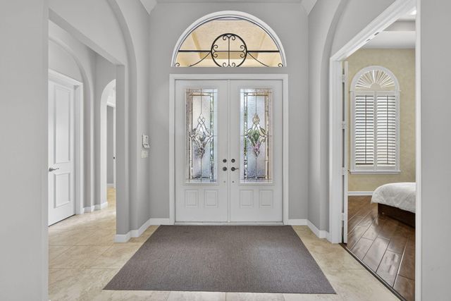 142 Viera Drive, Palm Beach Gardens, FL 33418