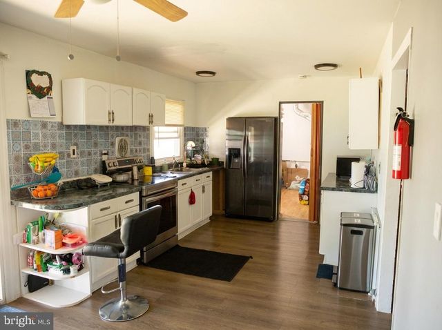 40 MAPLEWICK LN, Willingboro, NJ 08046