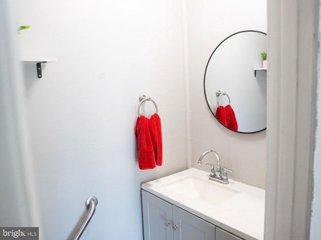 40 MAPLEWICK LN, Willingboro, NJ 08046