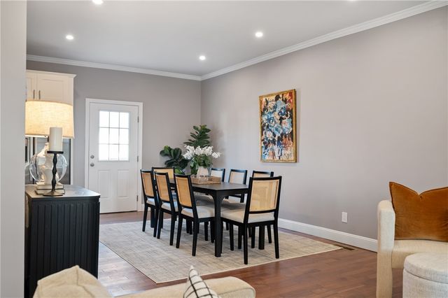 85 Harwood St, Mt Washington, PA 15211