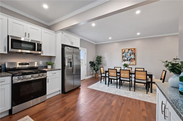 85 Harwood St, Mt Washington, PA 15211