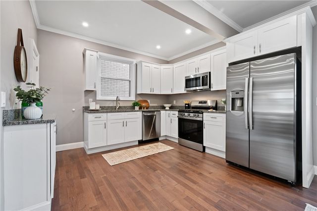 85 Harwood St, Mt Washington, PA 15211