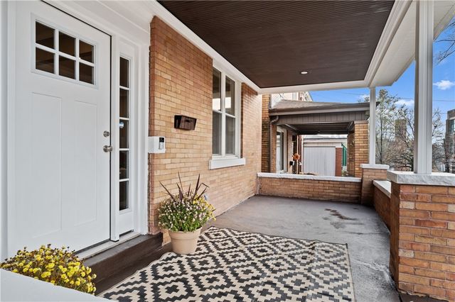 85 Harwood St, Mt Washington, PA 15211