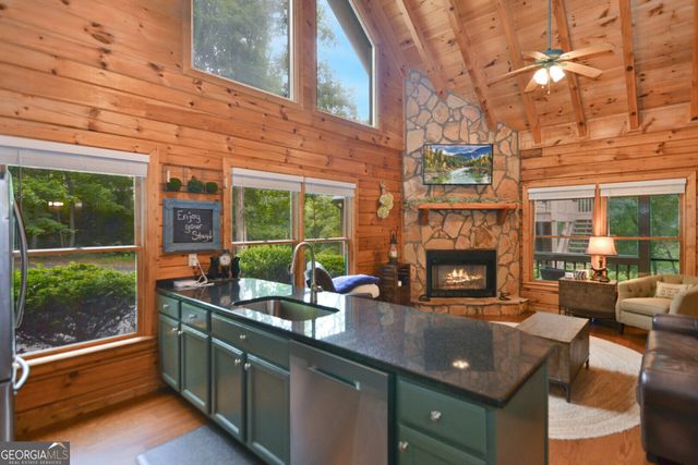 145 Lake Ridge Drive, Blue Ridge, GA 30513