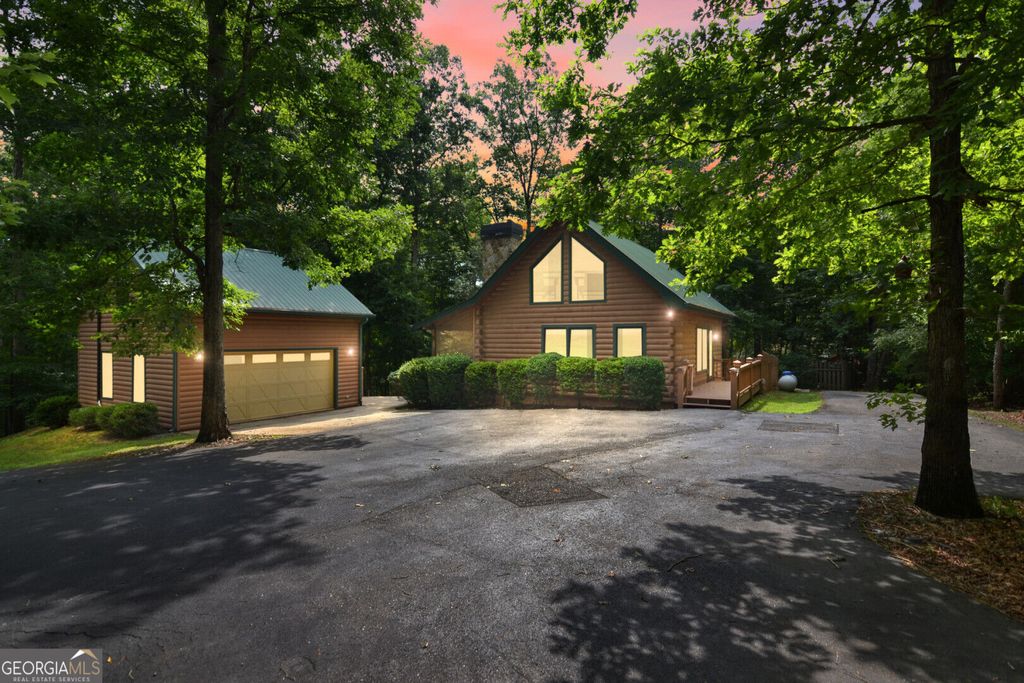 145 Lake Ridge Drive, Blue Ridge, GA 30513