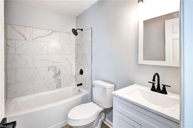 1736 Skiffes Creek CIR, Williamsburg, VA 23185