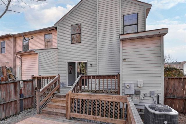1736 Skiffes Creek CIR, Williamsburg, VA 23185