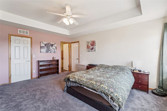 2101 Meadow Court 602, Des Moines, IA 50320