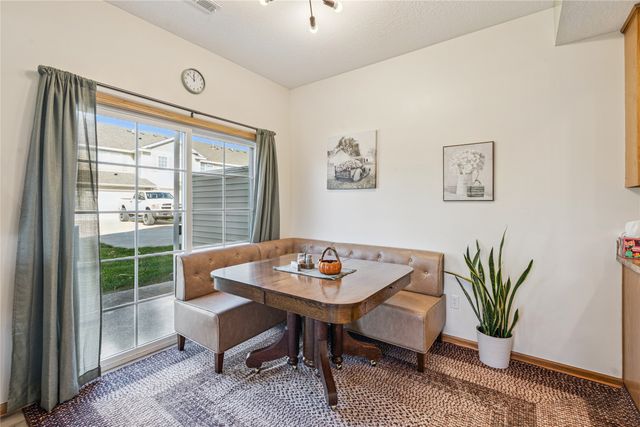 2101 Meadow Court 602, Des Moines, IA 50320