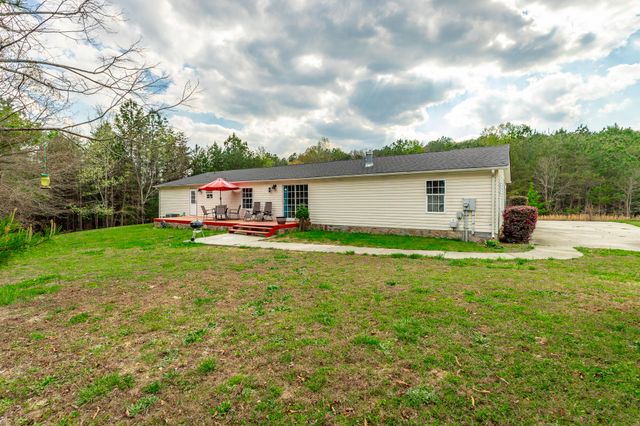 218 Edgewater Drive, Chickamauga, GA 30707