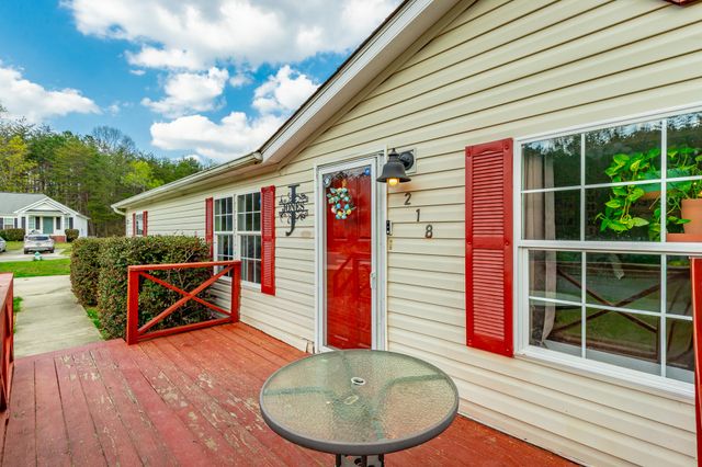 218 Edgewater Drive, Chickamauga, GA 30707