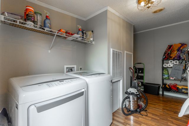 218 Edgewater Drive, Chickamauga, GA 30707