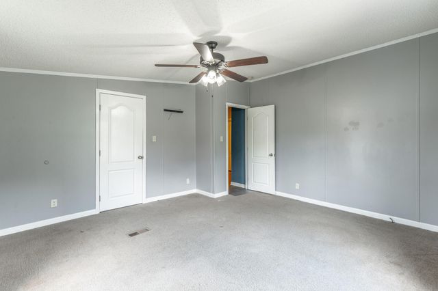 218 Edgewater Drive, Chickamauga, GA 30707